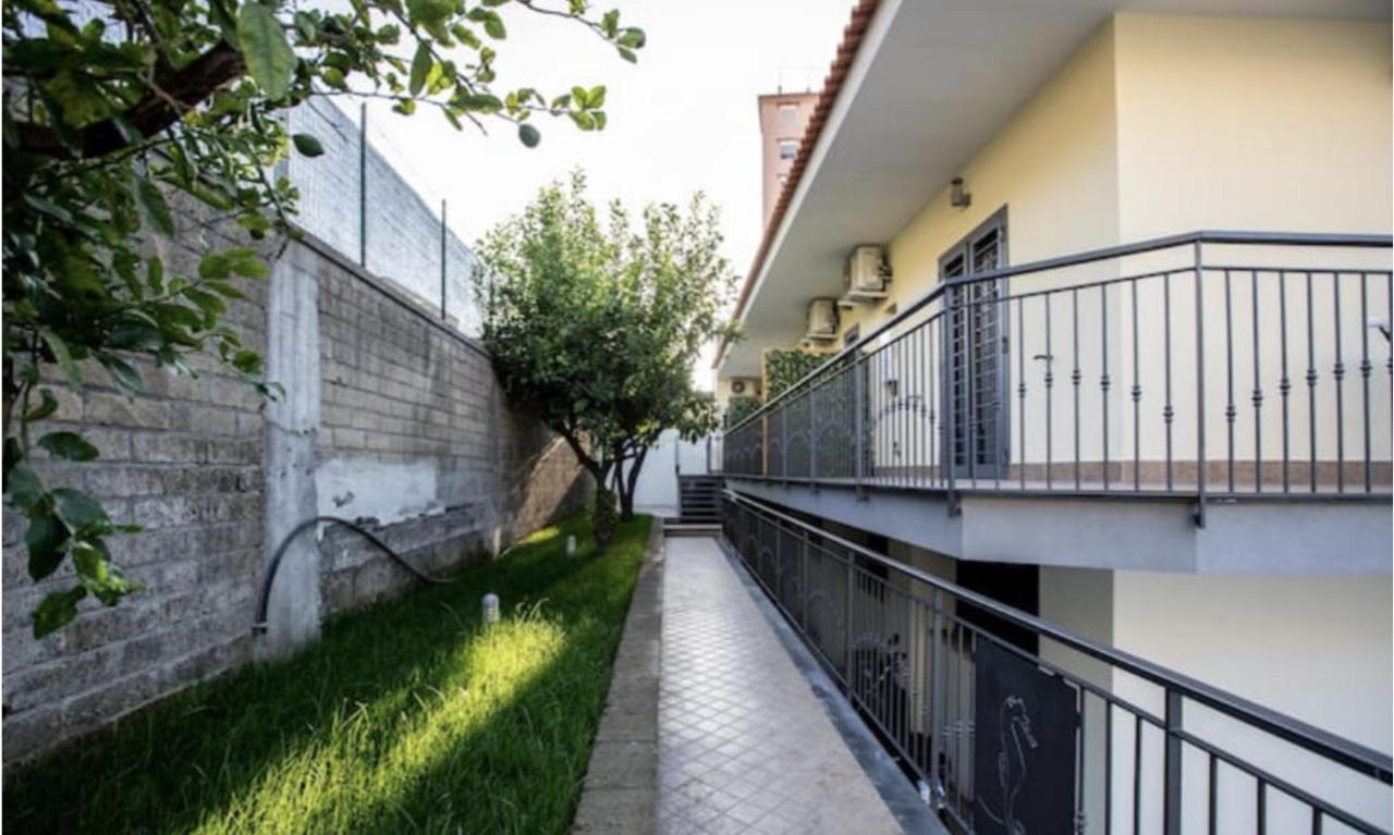 La Razza Home&Restaurant Gragnano Esterno foto