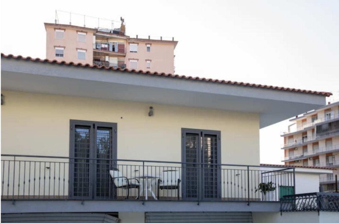 La Razza Home&Restaurant Gragnano Esterno foto